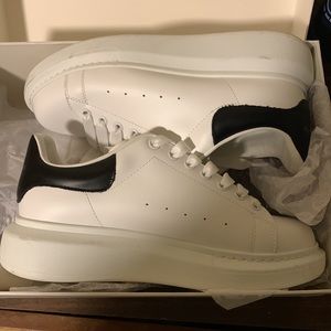 Alexander mcqueen oversized sneakers size 9